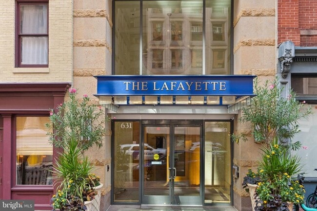 Foto del edificio - 631 D St NW