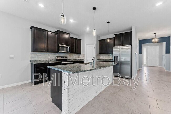 Foto del edificio - 13135 Brookside Moss Dr