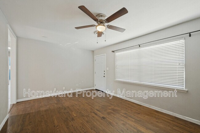 Foto del edificio - 5301 Stanley Keller Rd