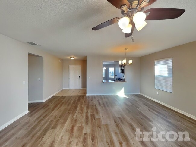 Building Photo - 244 Hamlet Rd