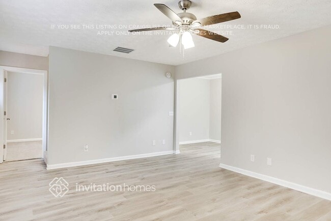 Foto del edificio - 4665 Pilgrim Point Rd