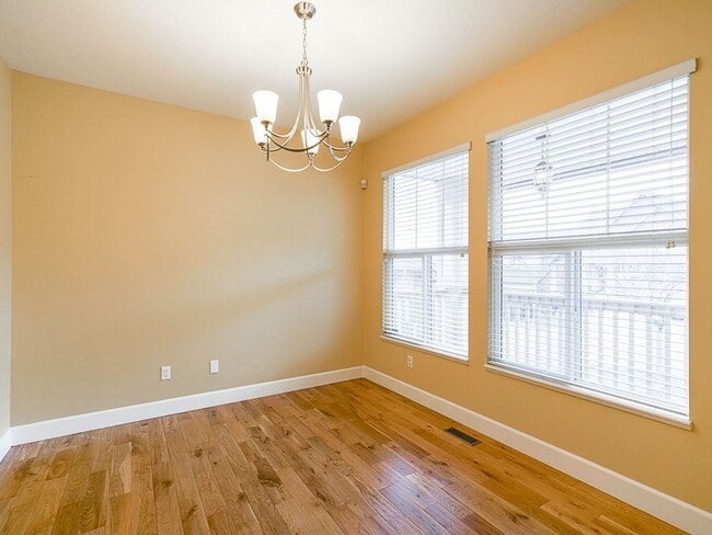 Building Photo - 6932 197B St