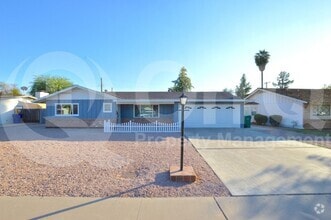 Building Photo - 1305 E Downing St