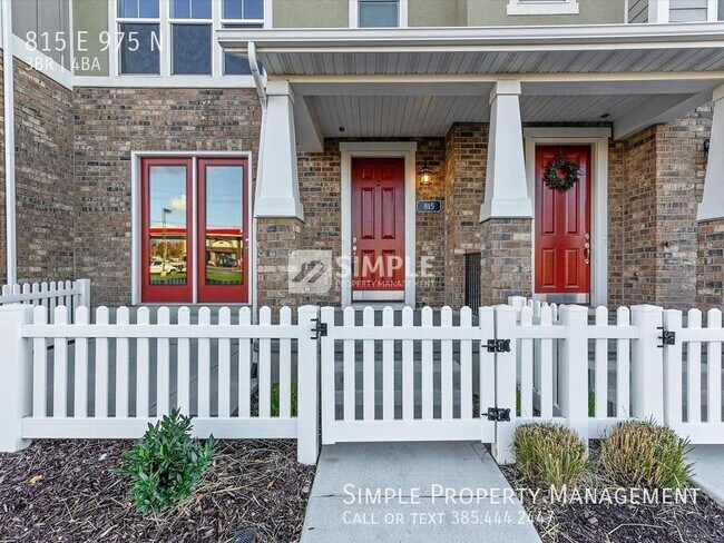 Building Photo - Perfect blend of location, quality and com...