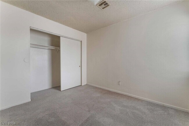 Foto del edificio - 419 N 15th St
