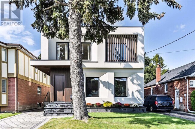 Building Photo - 36 Glenshaw Crescent