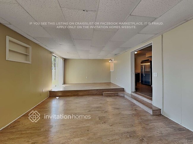 Building Photo - 2209 Curtis Dr S