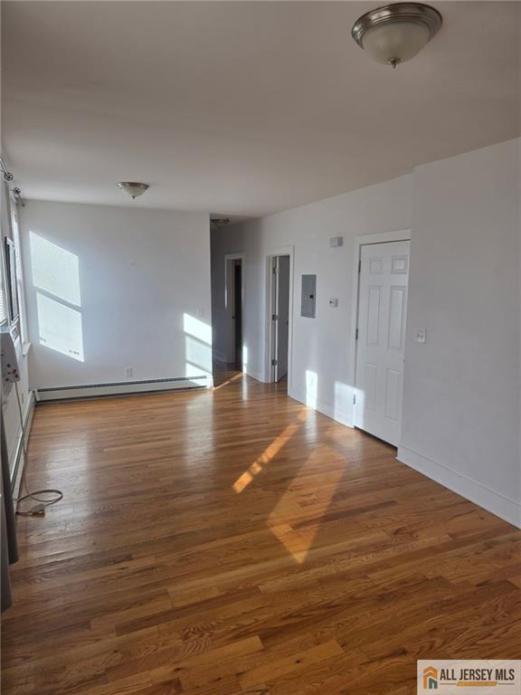 Foto del edificio - 110 Willow Ave