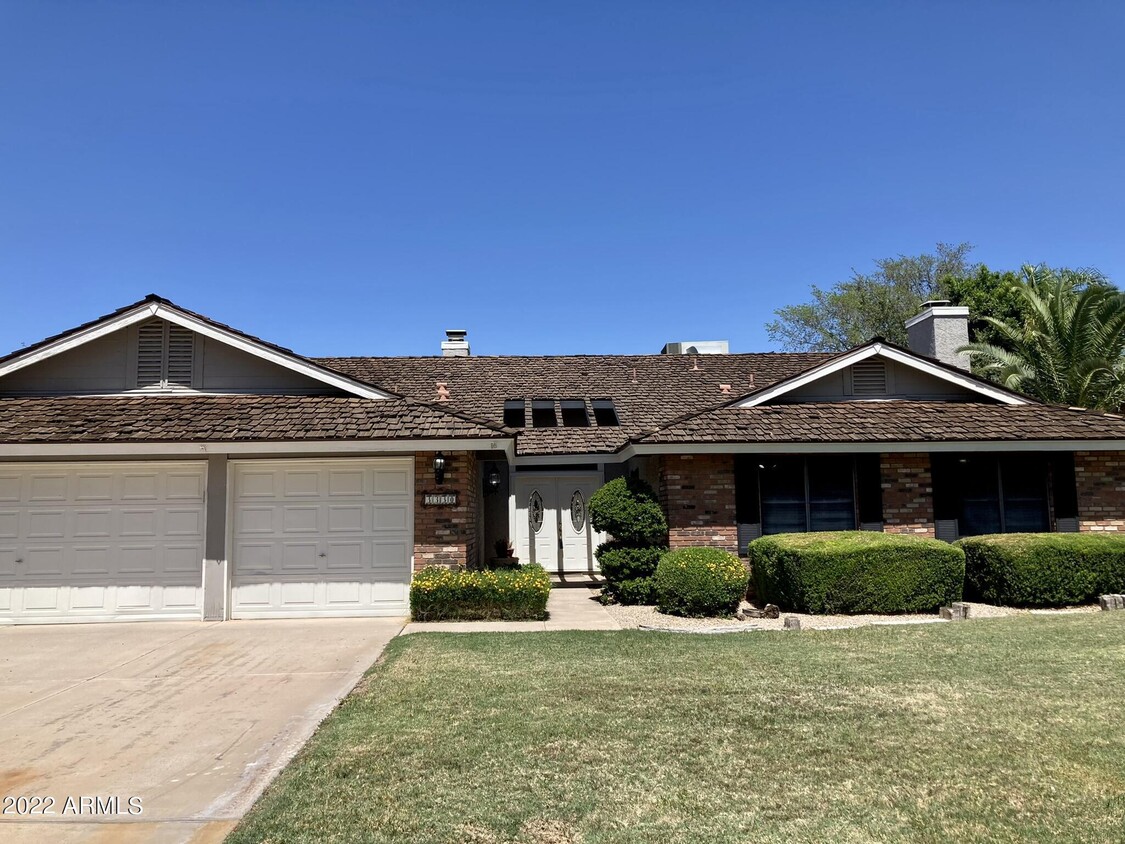 Foto principal - 3330 E Hampton Ave