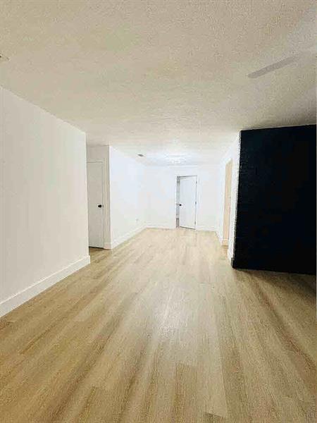 Foto del edificio - 9171 NW 26th St