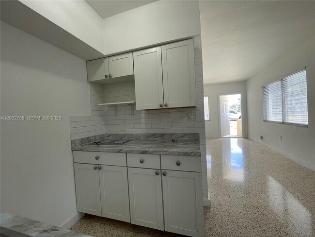 Foto del edificio - 940 SW 4th Ave
