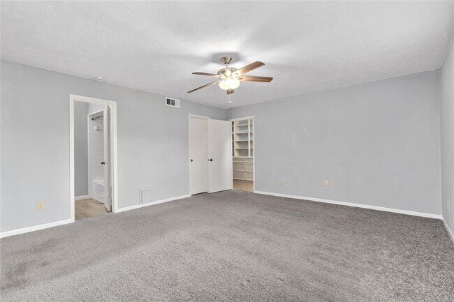 Foto del edificio - 53 River Creek Way