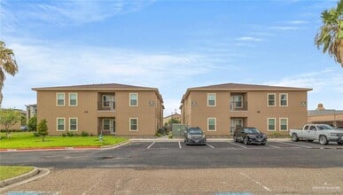 Building Photo - 9 Redbud E Ave