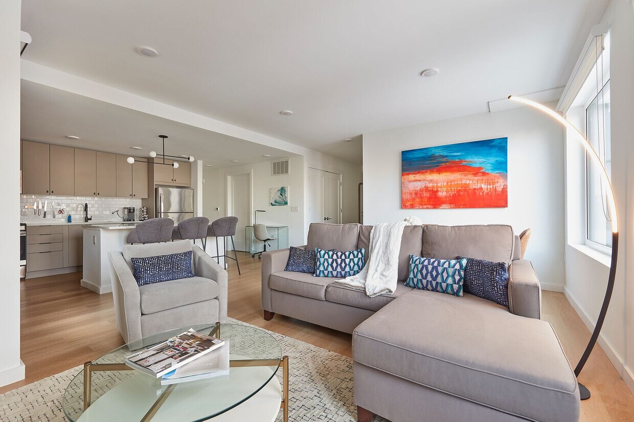 Primary Photo - 1b Marshall Dr