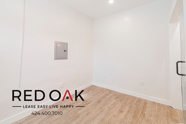 Foto del edificio - 4238 Lindblade Dr