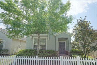 Building Photo - 2822 Lantern Hill Ave