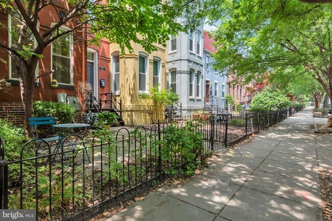 Foto del edificio - 1810 6th St NW