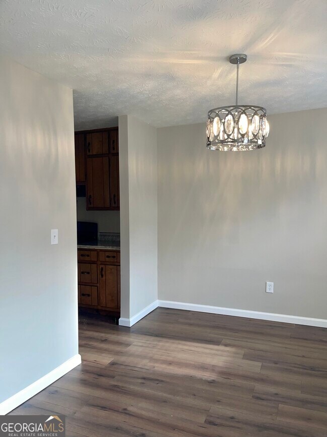 Foto del edificio - 5882 Sheldon Ct