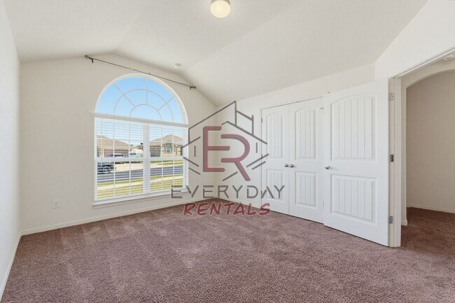 Foto del edificio - 6705 Black Springs Dr