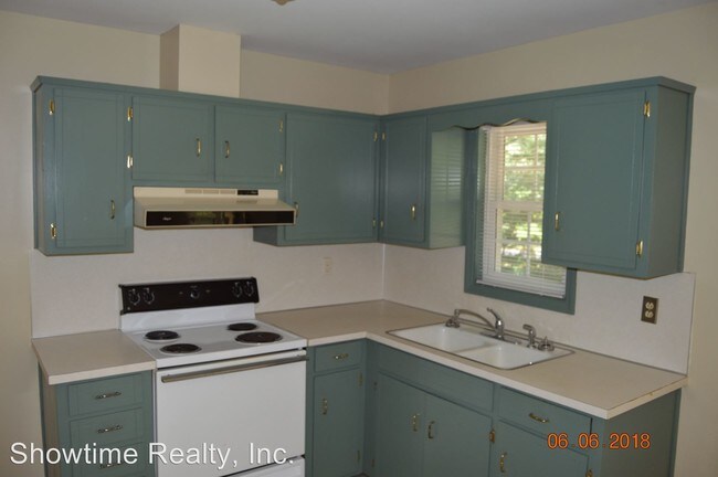 Building Photo - 3 br, 1 bath House - 805 50th Street