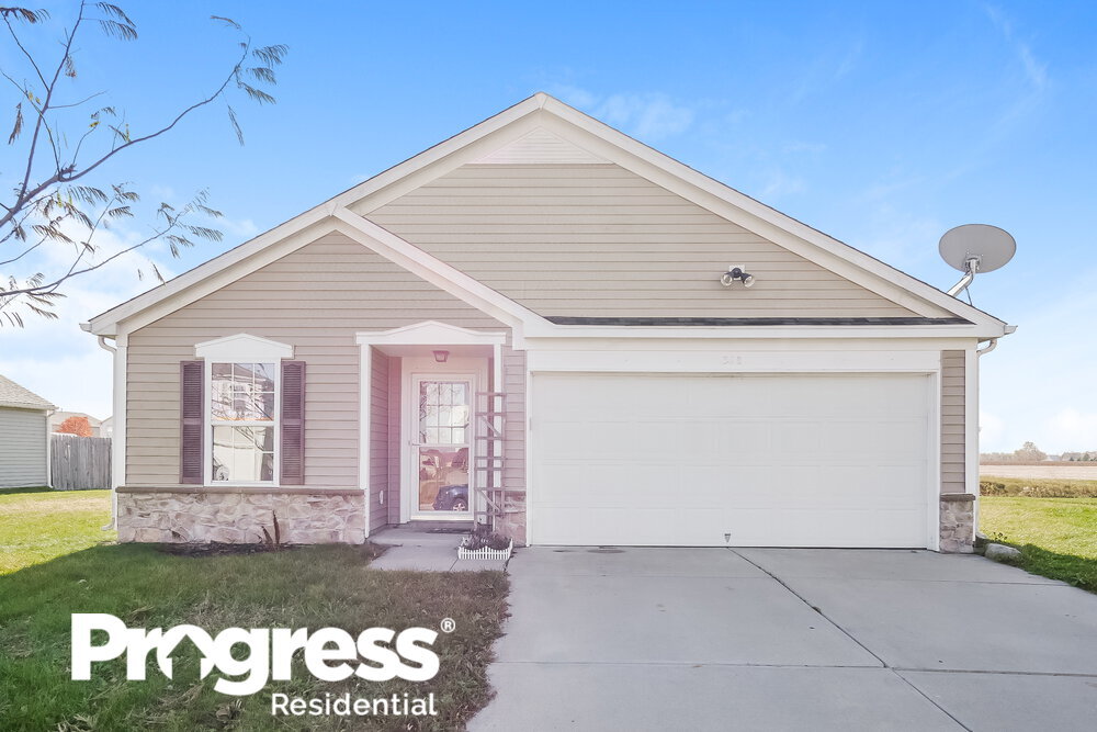 Foto principal - 328 W Long Bow St