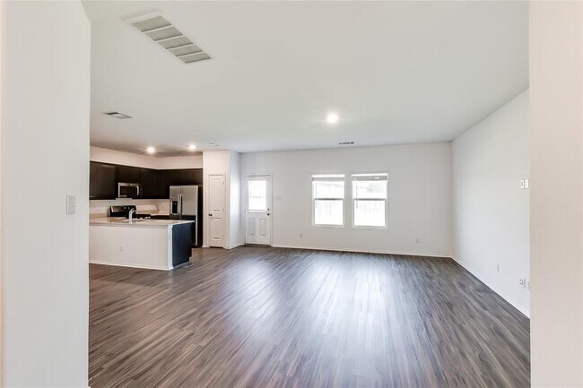 Building Photo - 415 Geode Glen