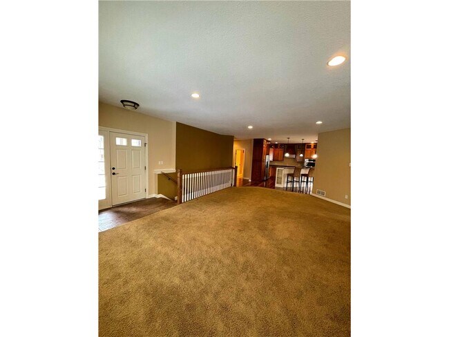 Building Photo - 694 Panorama Cir NW
