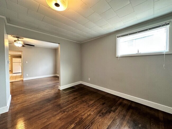 Foto del edificio - 57-59 Sewall Ave