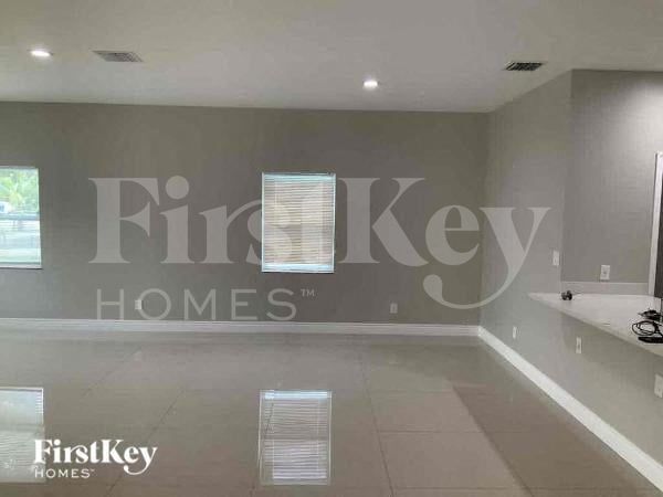 Foto del edificio - 2835 NW 14th St