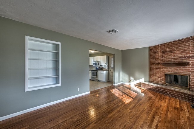 Foto del edificio - 4720 Grover St