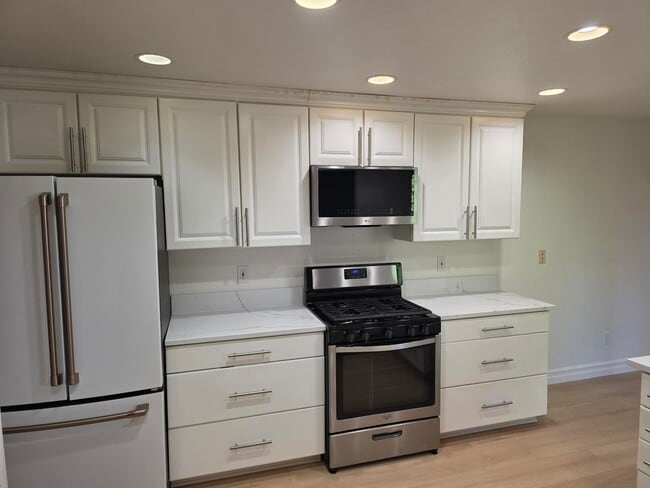 Building Photo - 2712 174th Ave NE