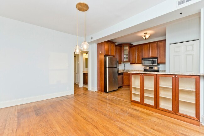 Foto del edificio - 4348 N Kenmore Ave