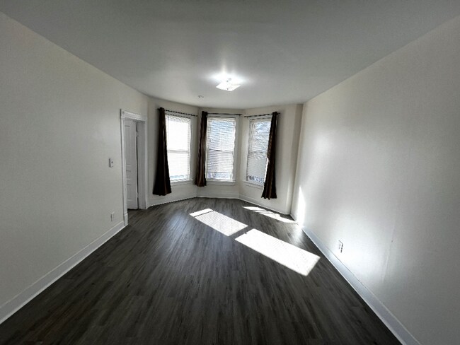 Foto del edificio - 9613 S Ave N