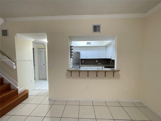 Foto del edificio - 8725 SW 152nd Ave