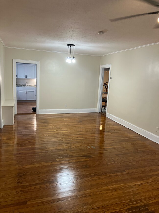 Dining room Open Concept - 191 Branford St