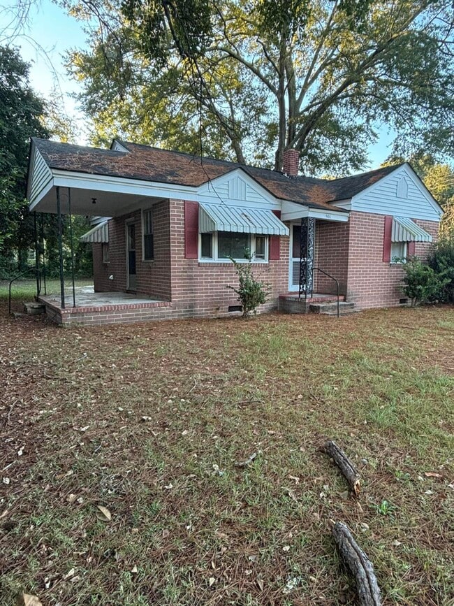 Foto del edificio - 901 Miller Rd