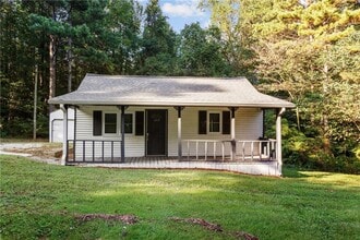 Building Photo - 562 Patillo Rd