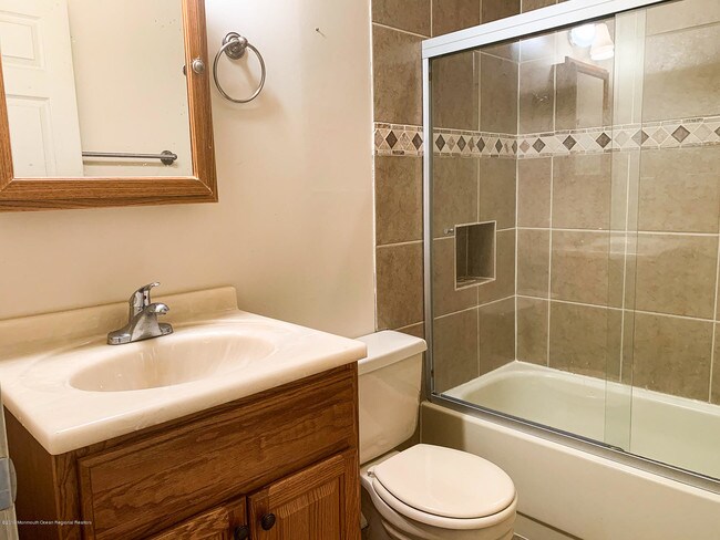 Foto del edificio - 36 Sutton Dr