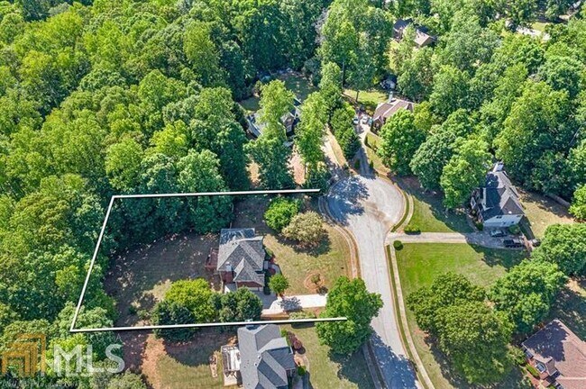Building Photo - 177 Crown Glen Way