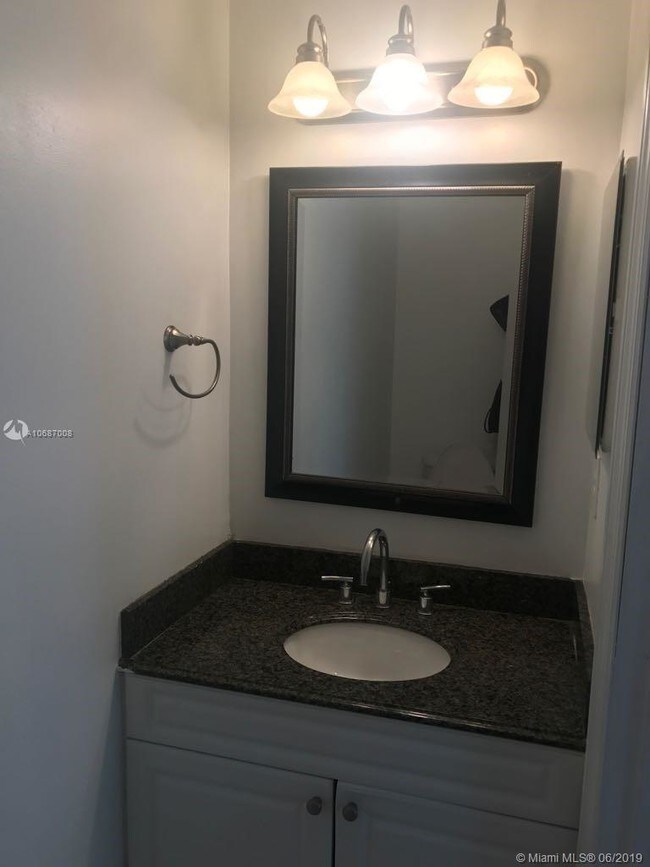 Building Photo - 253 Bridgeton Rd