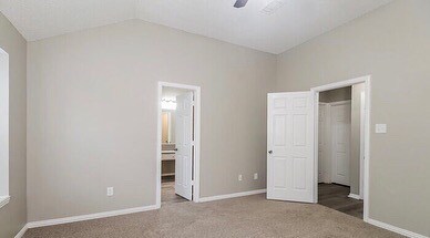 Building Photo - 756 Rockett Ln