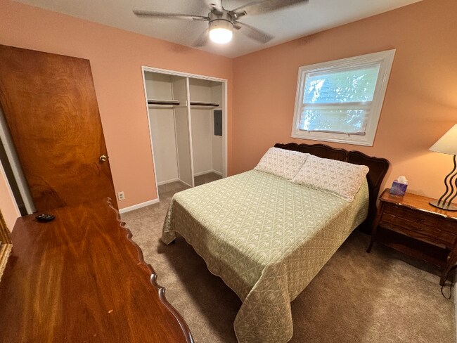 Foto del edificio - 1014 Denway Dr