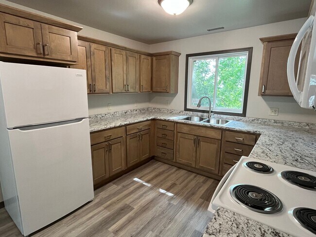 Foto del edificio - 313 4th St NW