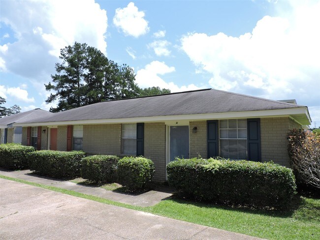 Campus Cottages Apartments Hattiesburg Ms Apartments Com