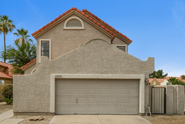 Building Photo - 1534 E Campbell Ave