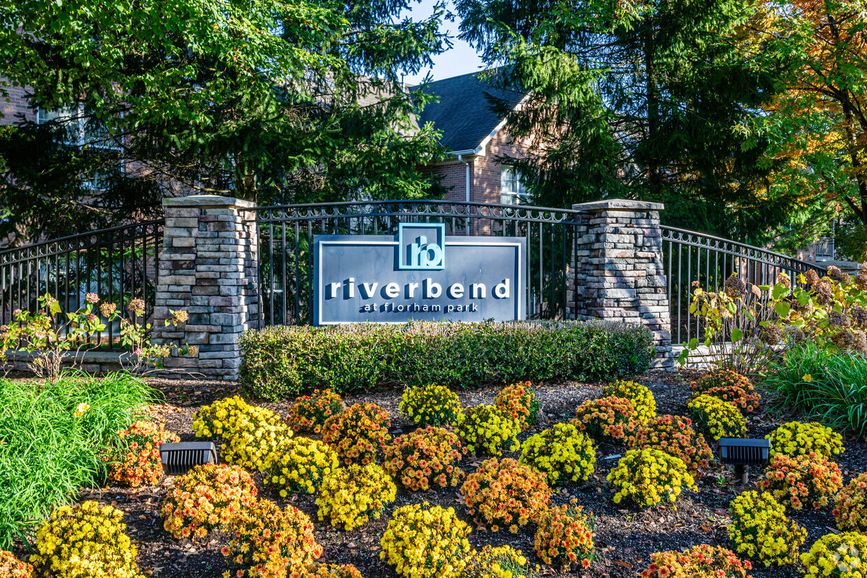 Foto principal - River Bend at Florham Park