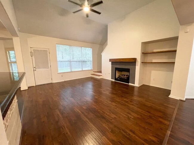 Building Photo - 1715 Wilderness Park Ct