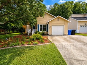 Building Photo - 491 Oates Dr