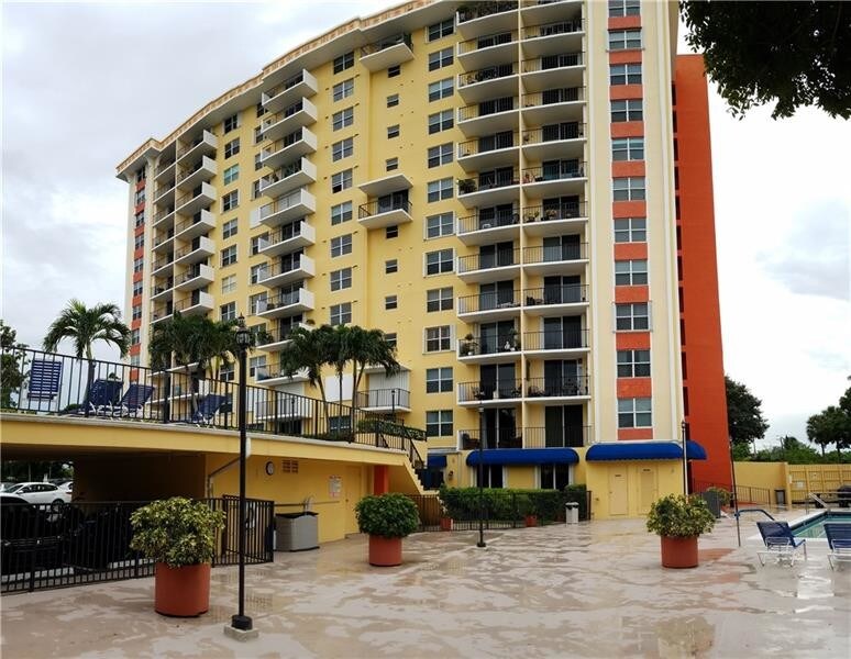 1800 N Andrews Ave, Fort Lauderdale, FL 33311 Condo for Rent in Fort
