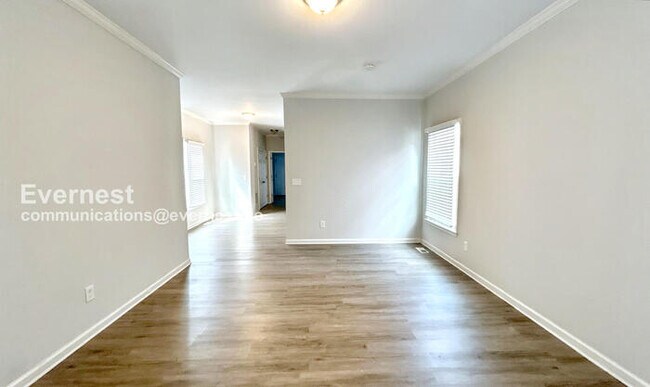 Foto del edificio - 679 Smith St SW